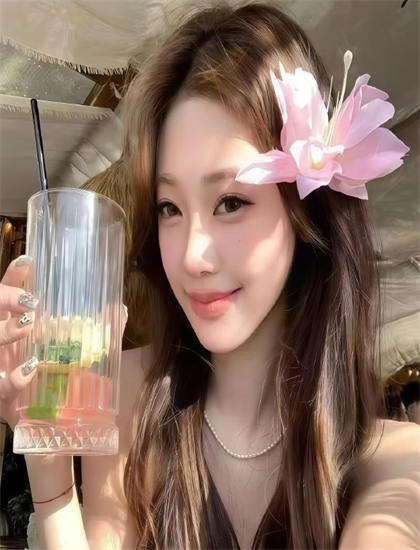 二个人在线观看WWW哔哩哔哩_无人区电影在线观看完整版_拔萝卜免费观看MV免费版